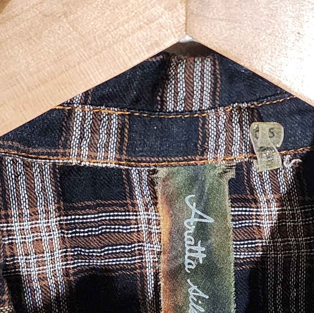 Aratta Silent Journey Plaid Button-Up Blouse with Floral Accents - Picture 6 of 8